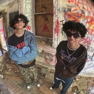 Общение в чате и знакомства