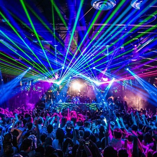 Ночные клубы, бары, пабы в Москве