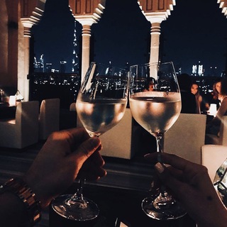 ДУБАЙ / ЗНАКОМСТВА / ТУСОВКИ