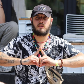 ЛИЦА ПОЛЯНЫ / ПОЛЕЗНЫЕ ЗНАКОМСТВА