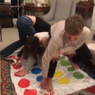 чатик /знакомства мини семья миловых