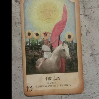 Tarot card reading 🙏🙏🤗