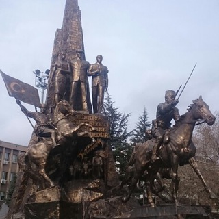 Uşak, istanbul, Antalya, izmir :resident migrants